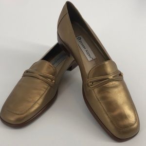 Etienne Aigner Stella Gold Leather Square Toe